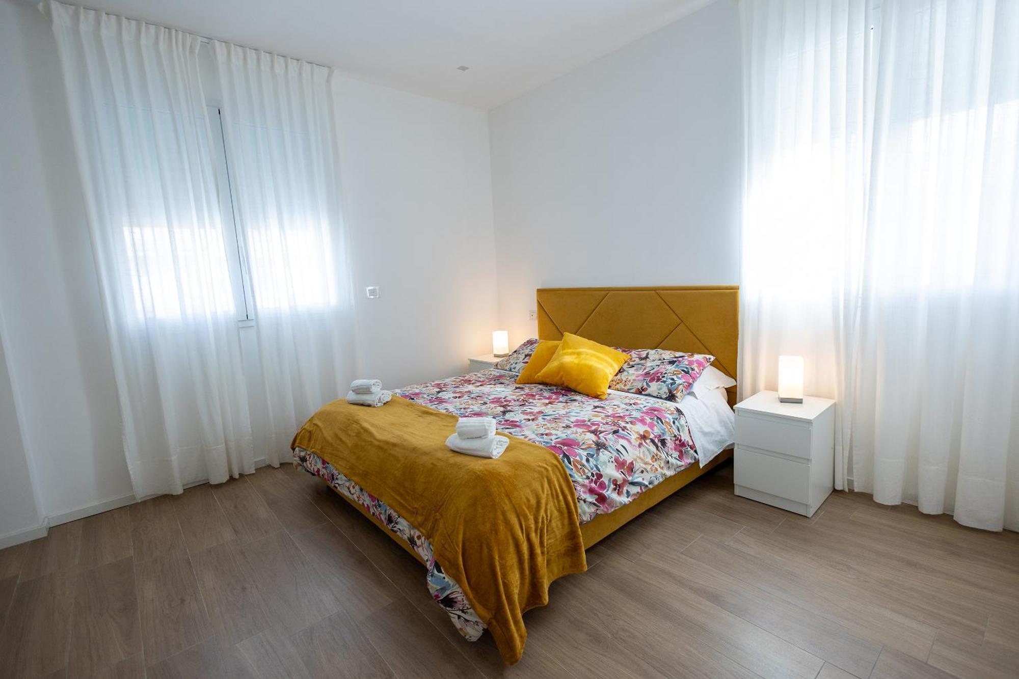 Perla Sul Mare Apartments Giardini Naxos Ngoại thất bức ảnh